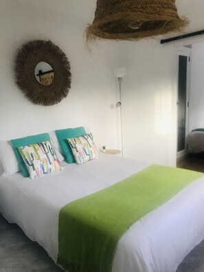 2 bedrooms, iron/ironing board, WiFi, bed sheets - Apt. Luna de Lobos (Corralejo)