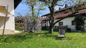 Property grounds - 4 Sterne Ferienwohnung im Erdgeschoss (Brannenburg)