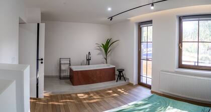 Paradise in Slovaks Paradise national park. Huge, modern 90 m2 apartment