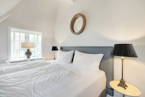3 Schlafzimmer, Schreibtisch, Bügeleisen/Bügelbrett, kostenloses WLAN