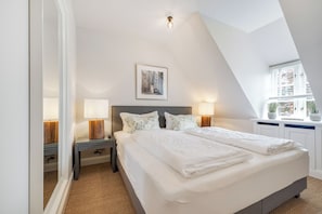 1 chambre, fer et planche à repasser, Wi-Fi gratuit, draps fournis