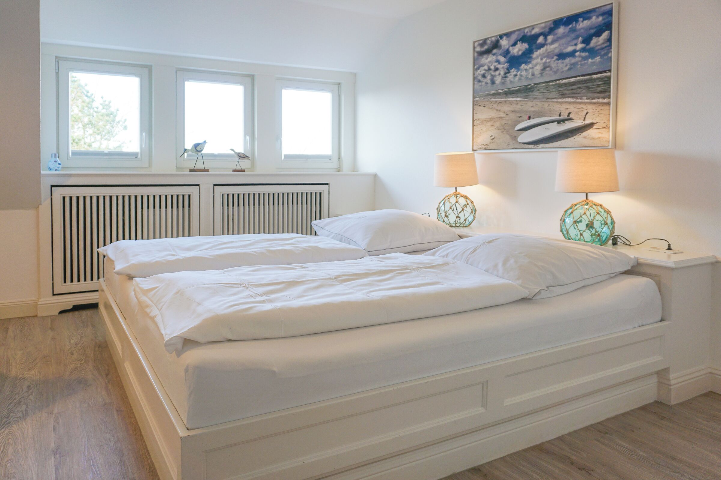 3 bedrooms, iron/ironing board, travel crib, free WiFi