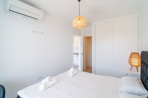 2 bedrooms, iron/ironing board, free WiFi, bed sheets - Balcon del Mar Seaview 111 by Casasol (Nerja)