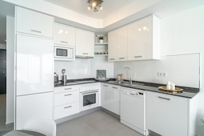Fridge, microwave, oven, dishwasher