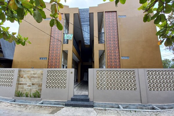 Hotel O Pinus Jaya Syariahneartaman Amaryllis Pekanbaru - Pekanbaru