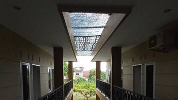 Detall de l'interior