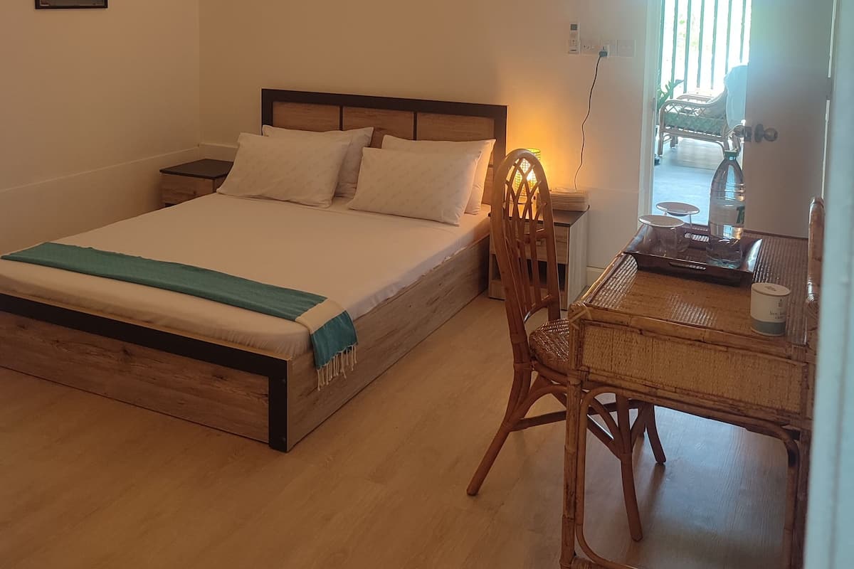 Economy Double Room | 1 bedroom, in-room safe, individually decorated, individually furnished