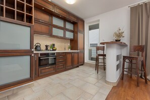 Apartment, 1 Schlafzimmer, Balkon | Eigene Küche | Mikrowelle, Geschirrspüler, Wasserkocher, Kochgeschirr/Geschirr/Besteck