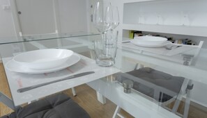 Appartamento (2 Bedrooms) | Ristoranti