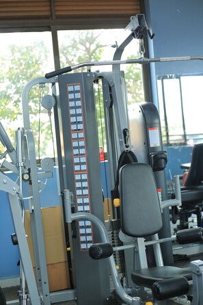 Gym - Jinna Suites Hotel (Seeta)