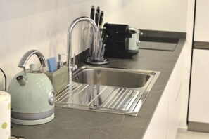 Fridge, microwave, oven, stovetop - Dolce Vista Mantovani Palace (Como)