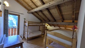 6 soveværelser, strygejern/strygebræt, weekendseng, gratis Wi-Fi