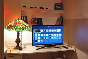 Apartment, 2 Schlafzimmer, Balkon, Stadtblick | Zimmerausstattung