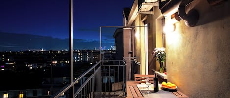 Apartment, 2 Bedrooms, Balcony, City View | Terrace/patio