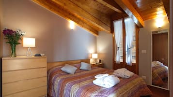 Apartment, 2 Schlafzimmer, Balkon, Stadtblick | 2 Schlafzimmer