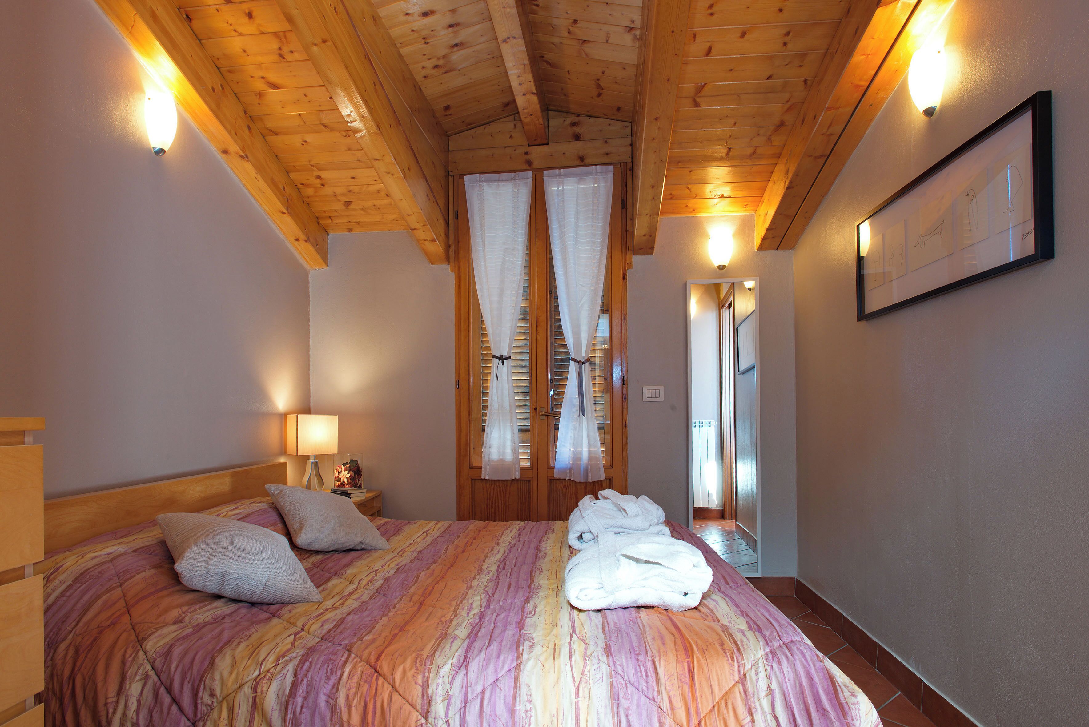 Apartamento, 2 habitaciones, balcón, vistas a la ciudad | 2 dormitorios y sistema de insonorización