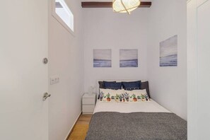 2 Schlafzimmer, Bügeleisen/Bügelbrett, Reisekinderbett, kostenloses WLAN