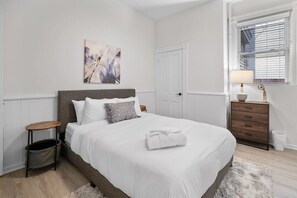 1 chambre, bureau, fer et planche à repasser, Wi-Fi gratuit