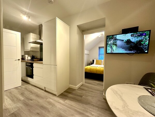 1 quarto, ferros/tábuas de passar roupa, Wi-Fi de cortesia