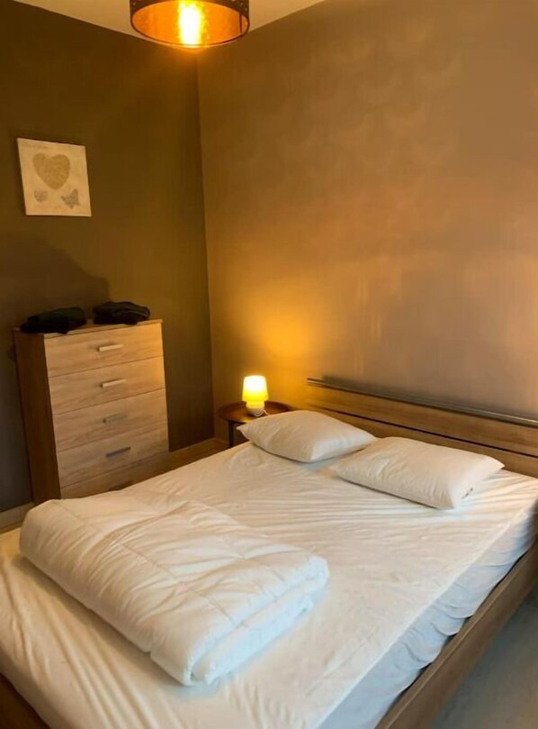 4 bedrooms, free WiFi