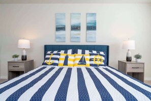 5 bedrooms, desk, iron/ironing board, WiFi