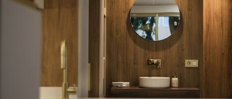 Towels, soap, toilet paper