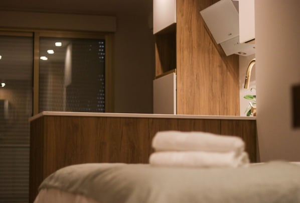 واي فاي وملاءات أسرّة