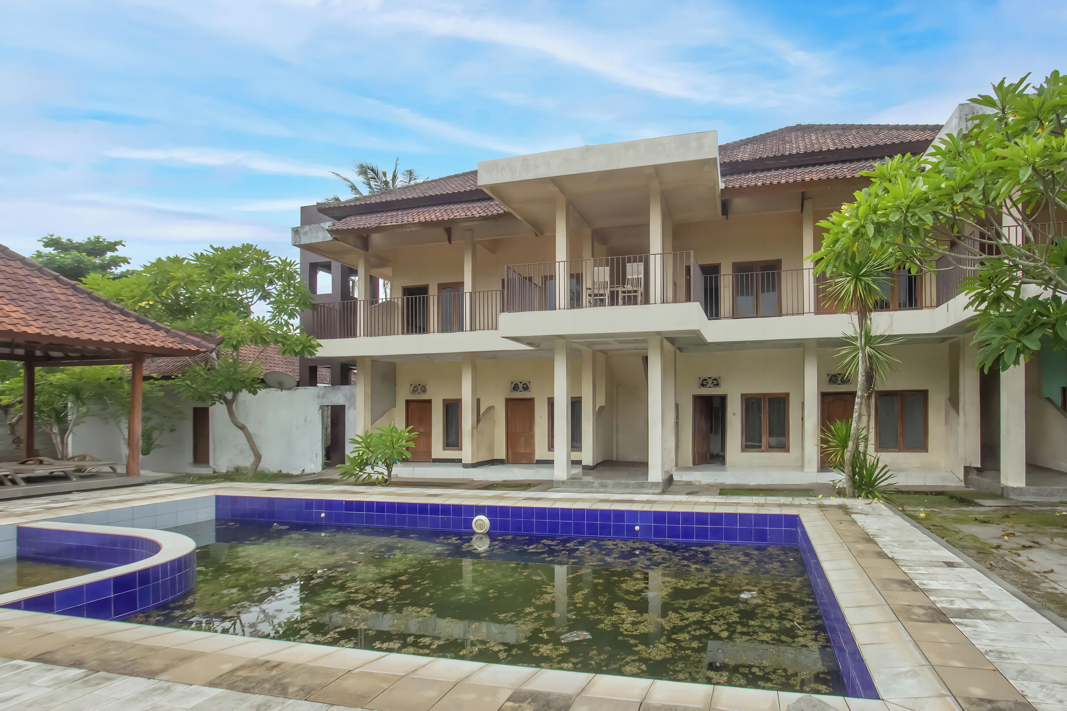 Bagian depan properti