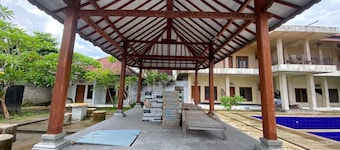 OYO 93440 Warde Hotel Near Sae Restaurant