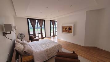 6 slaapkamers, wifi, beddengoed