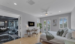 4 bedrooms, desk, iron/ironing board, travel crib