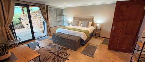 2 bedrooms, desk, iron/ironing board, free WiFi