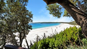 On the beach - Bellevue at Hyams, Hyams Beach (HYAMS BEACH)