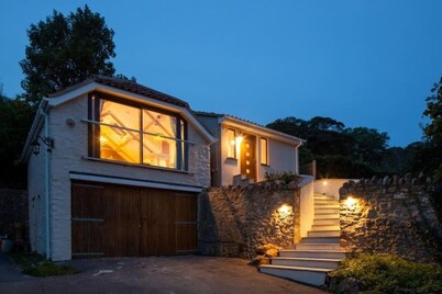 The Tullet, boutique hideaway in Somerset - pet friendly