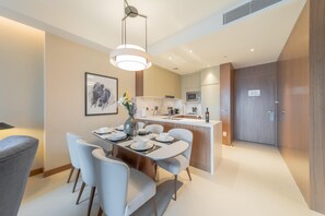 2 bedrooms - DXB - Address Residences Dubai Opera - 3303 - DT (Dubai)