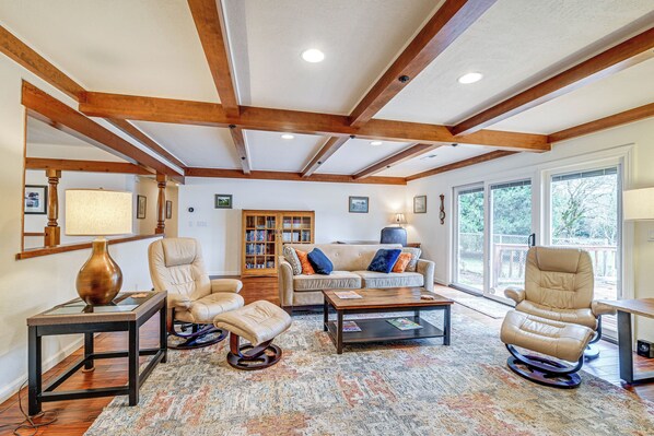 House (3 Bedrooms) | Front of property - Fishing & Rafting Retreat: 7 Mi to Rouge River! (Grants Pass)