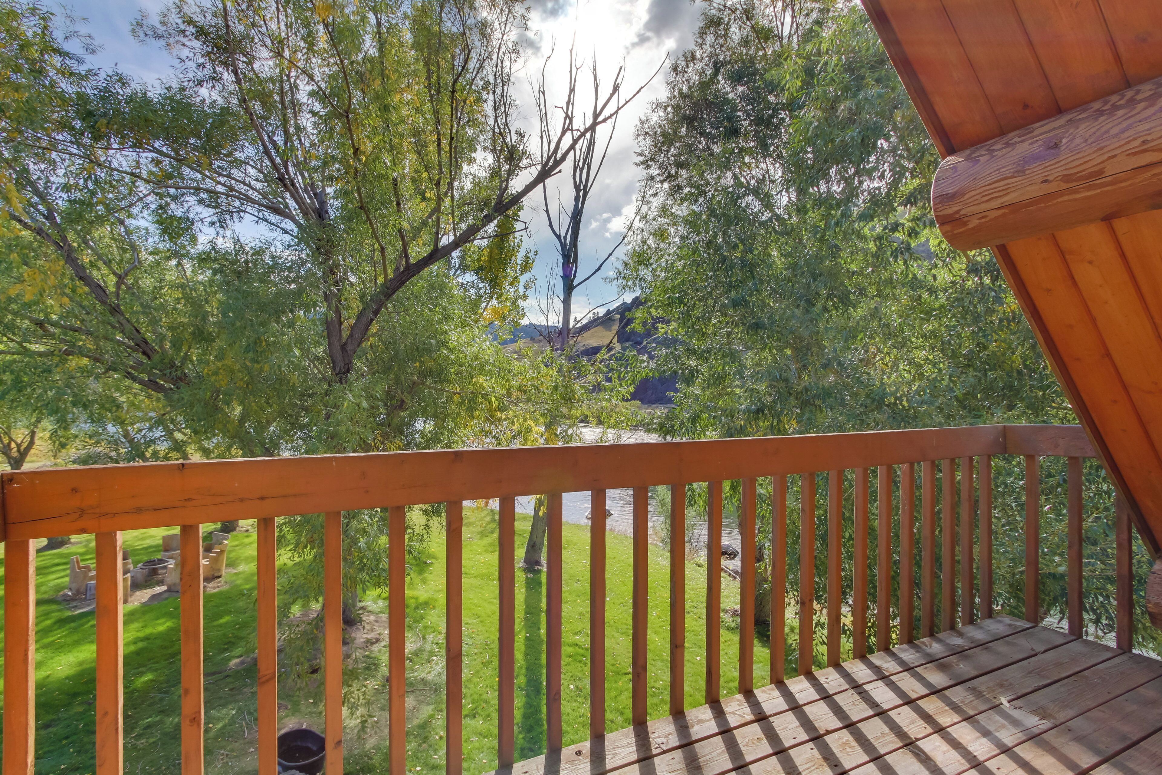 House (6 Bedrooms) | Interior