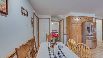 House (1 Bedroom) | Interior