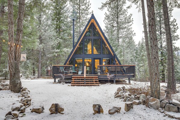 Interior - Stunning A-frame Cabin, Steps to Clark Fork River (St. Regis)