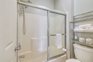 Apartment (3 Bedrooms) | Interior - Legends Golf Condo ~ 10 Mi to Myrtle Beach Access! (Myrtle Beach)