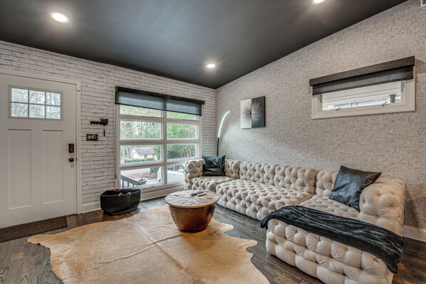 House (2 Bedrooms) | Interior - Modern Atlanta Retreat: Private Hot Tub & Yard! (Atlanta)