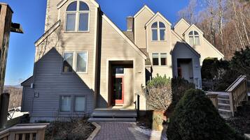 Condo, 1 Bedroom | Exterior