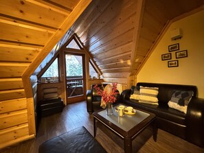 Leilighet – comfort | Oppholdsrom | LED-TV