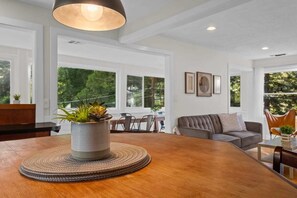 Interior - Walk to Russian River - Casa Del Rio - Unit A (Forestville)