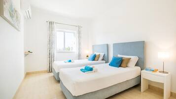 7 bedrooms, in-room safe, iron/ironing board, free WiFi