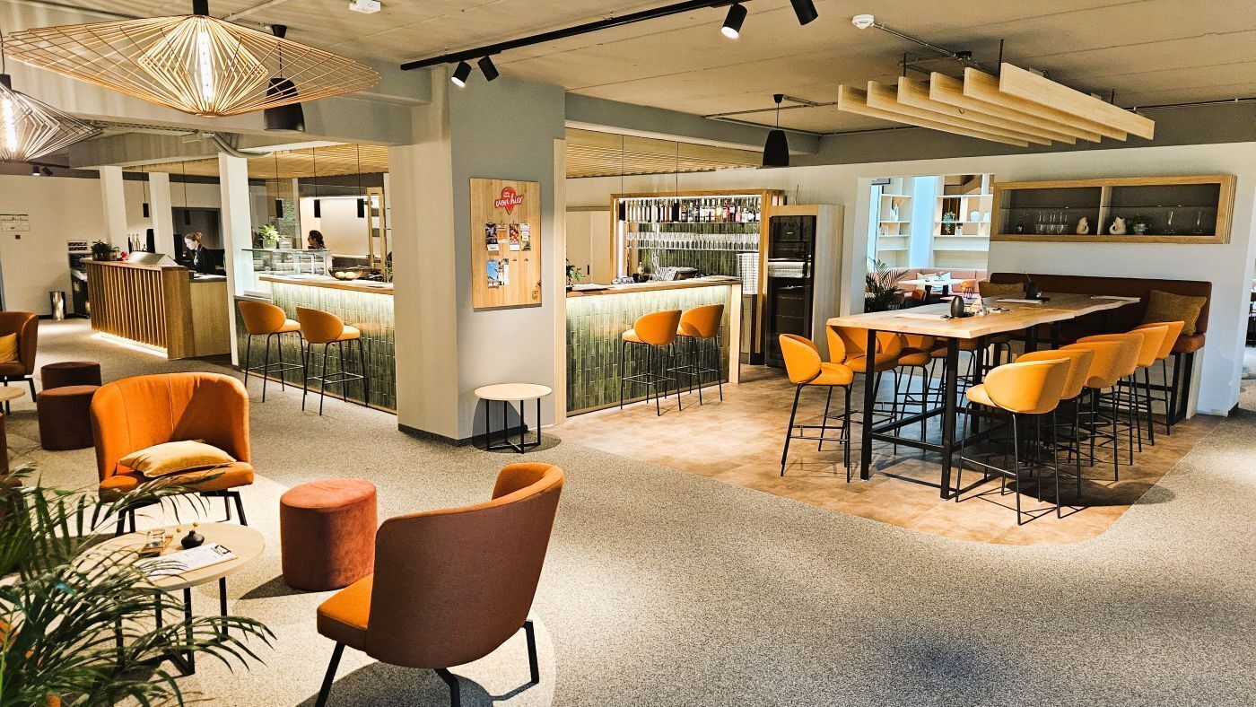 Lobby-Lounge
