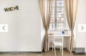 Interior - Trastevere's flower (Roma)