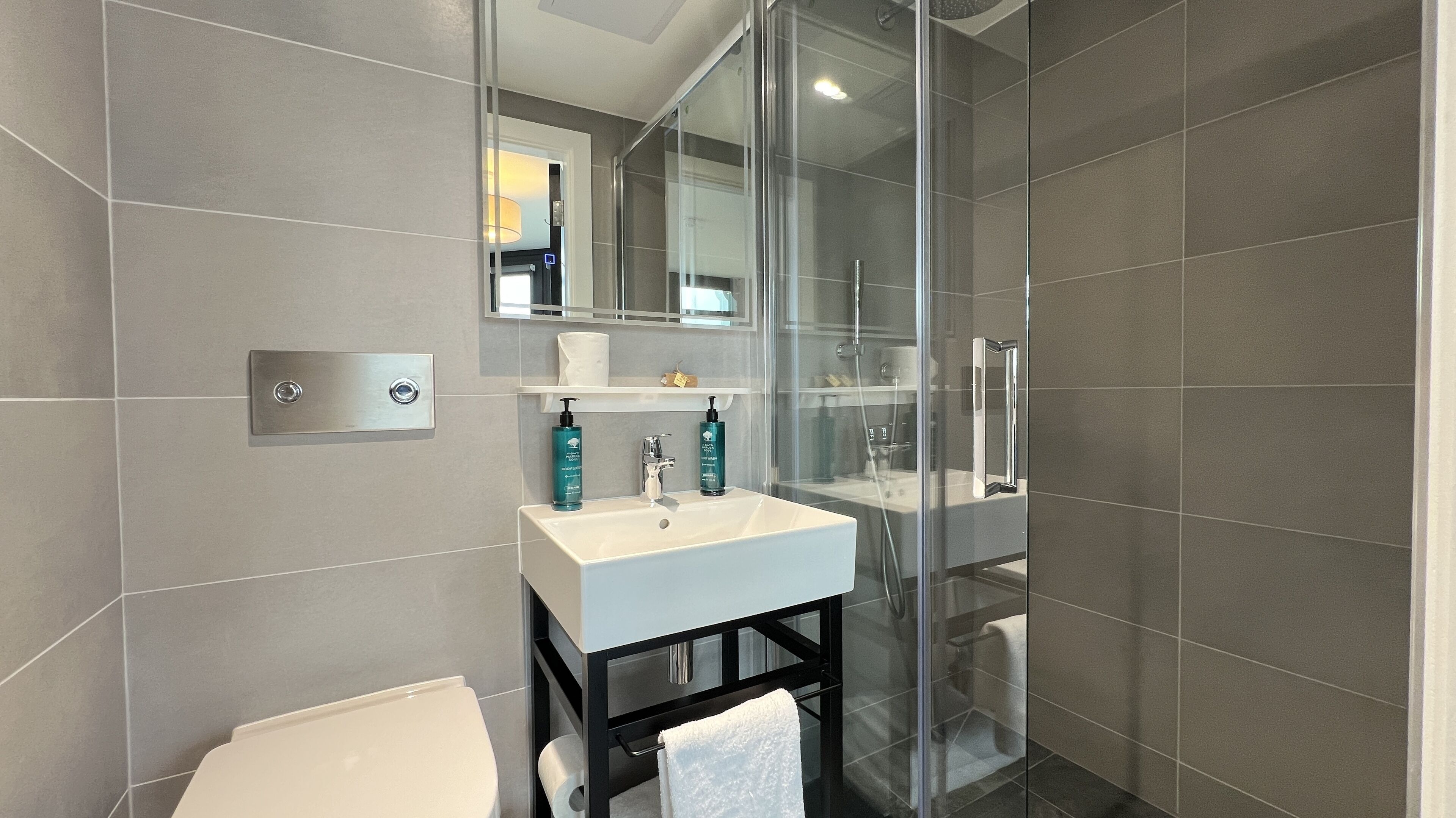 Photo - Wellington Temple Bar