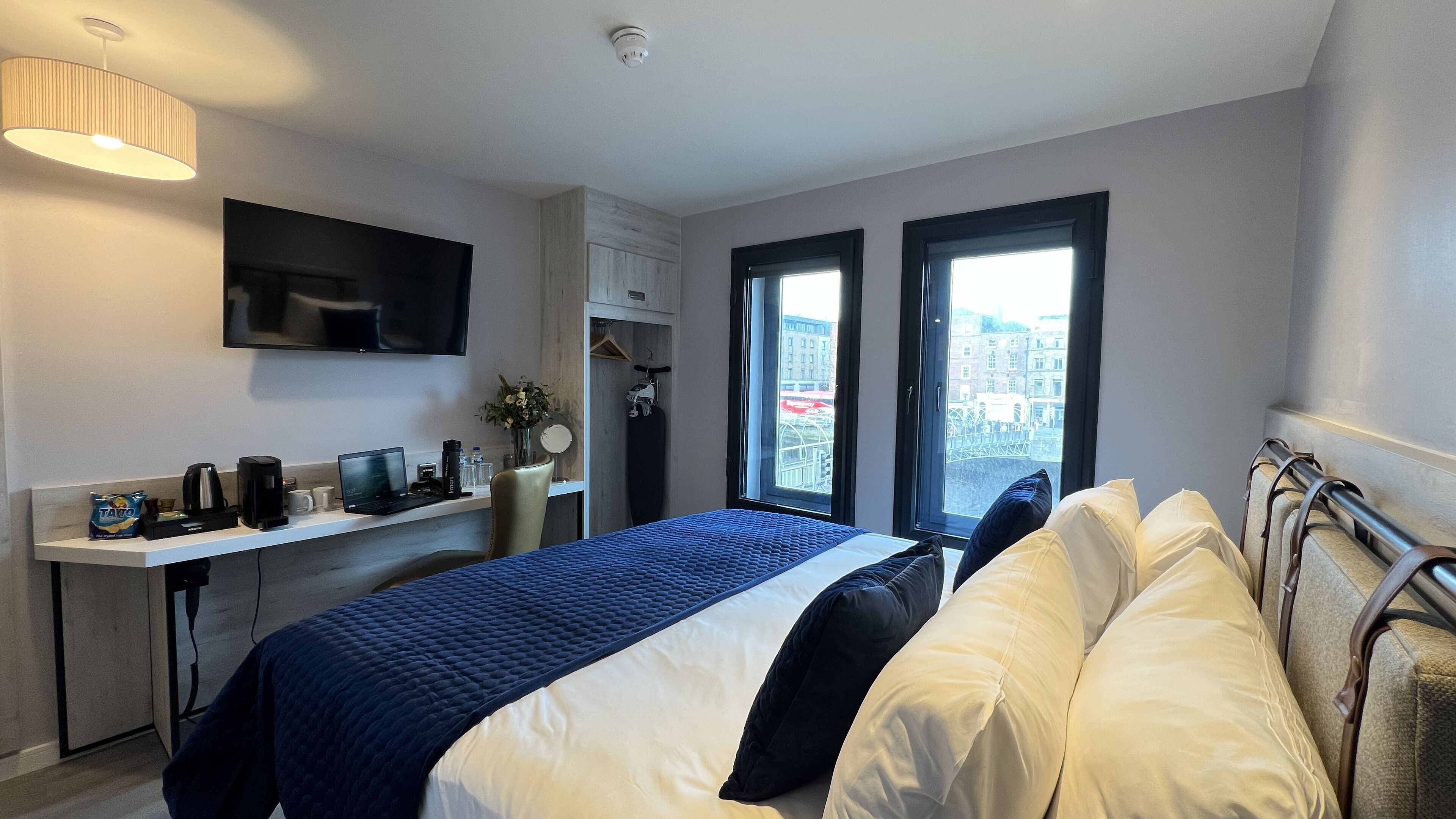 Photo - Wellington Temple Bar