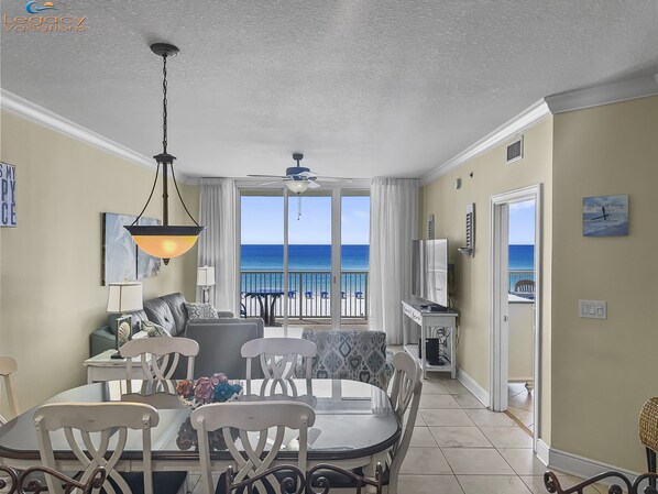 Smart TV - Azure #413 | Gulf Front 3 Bd w/3 Kings & Seasonal Beach Service Included! (Fort Walton Beach)